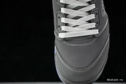 5 Jordan 'Wolf Retro Grey' 0830